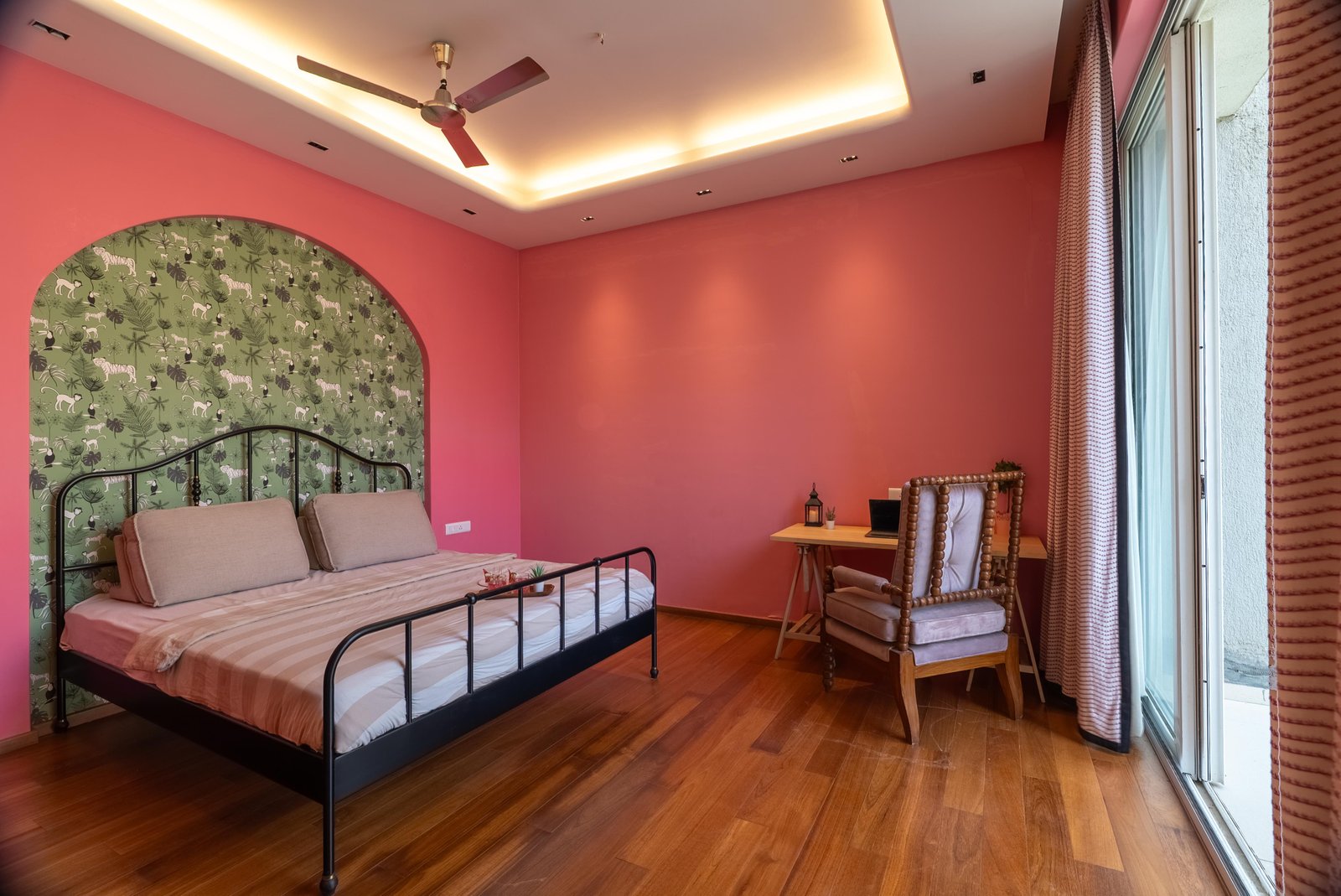 6 Bedroom Golf Course Villa at Mumbai-Pune Expressway