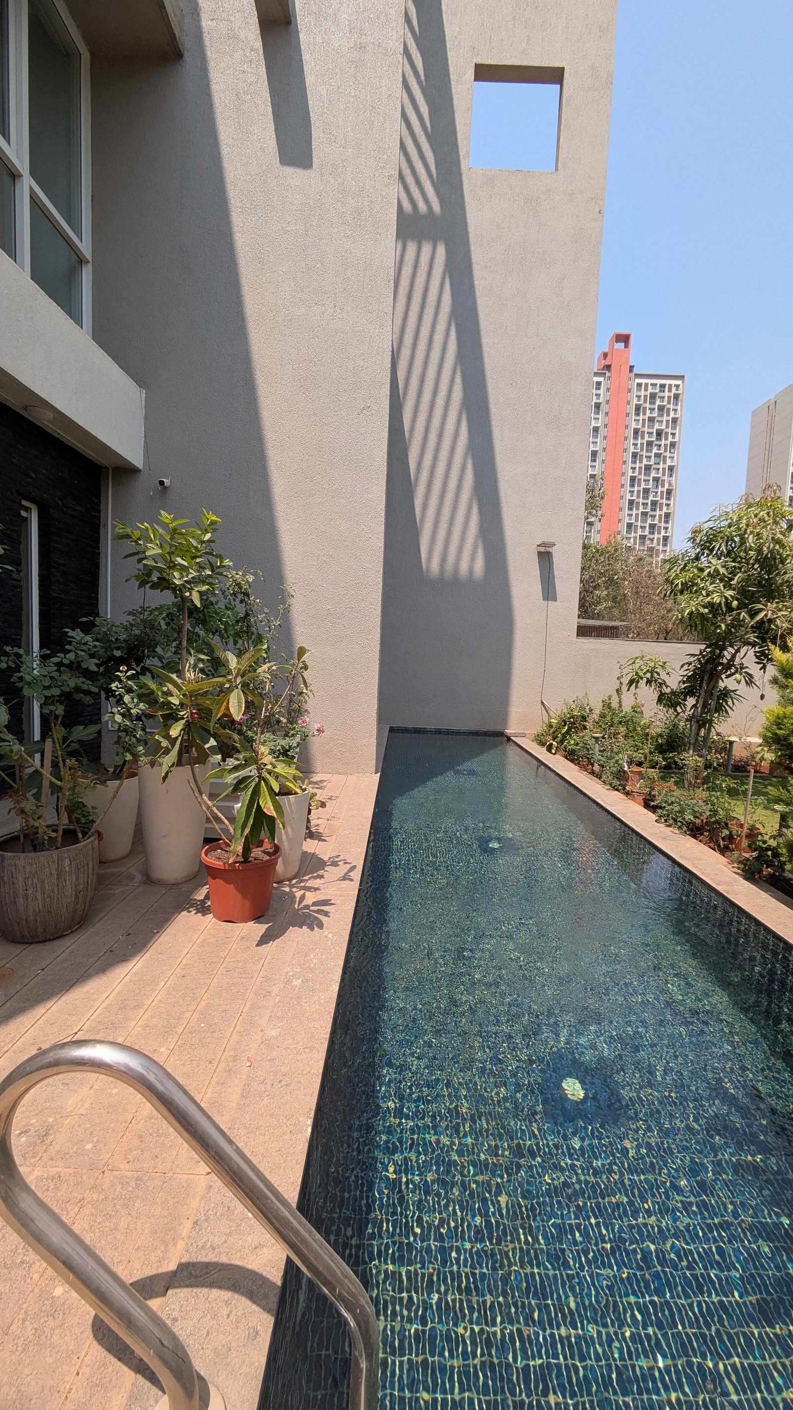 6 Bedroom Golf Course Villa at Mumbai-Pune Expressway