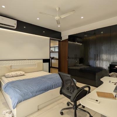 4.5BHK at Model Colony