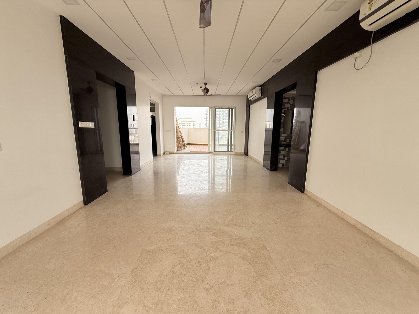 4.5 BHK Residence | Baner (Off Balewadi High Street)