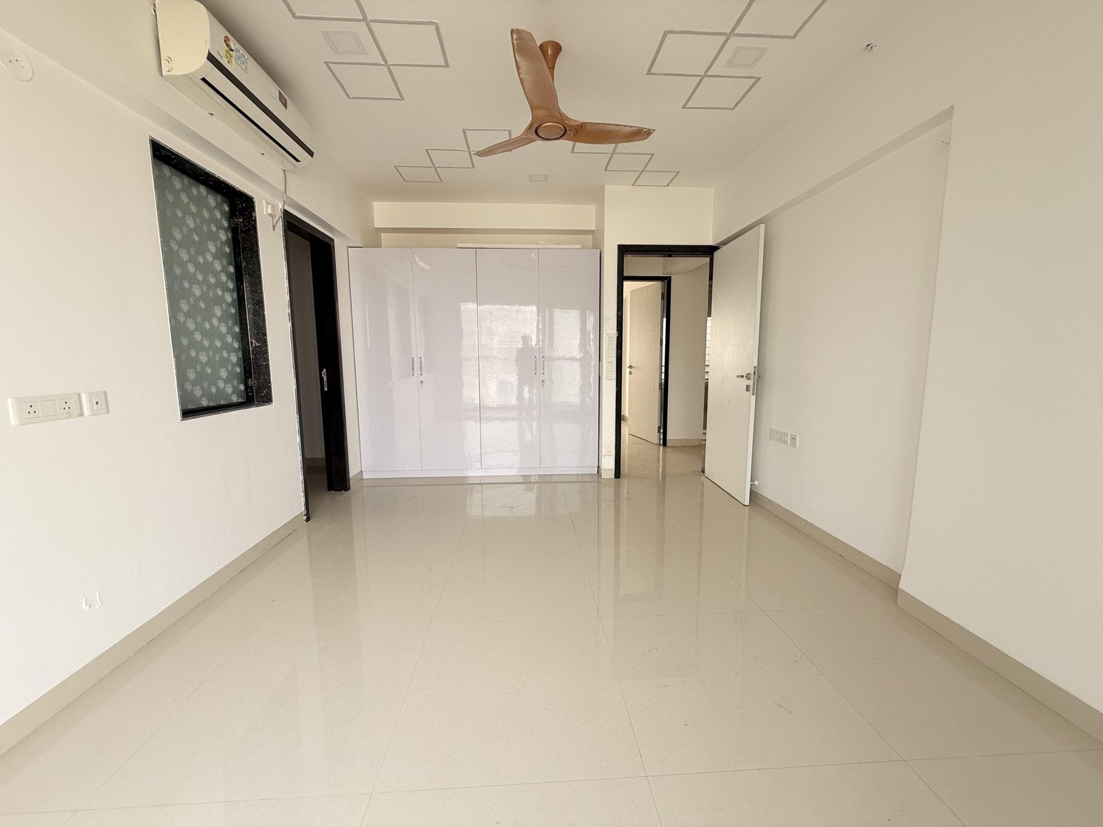 4.5 BHK Residence | Baner (Off Balewadi High Street)