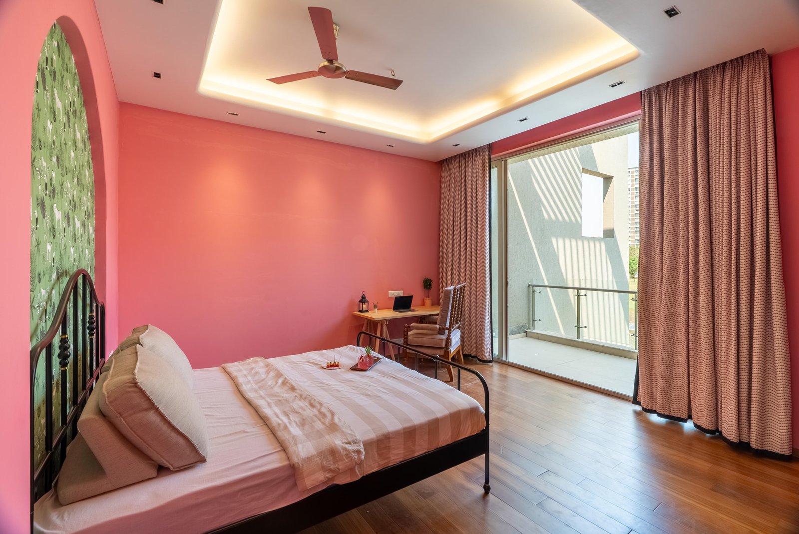 6 Bedroom Golf Course Villa at Mumbai-Pune Expressway