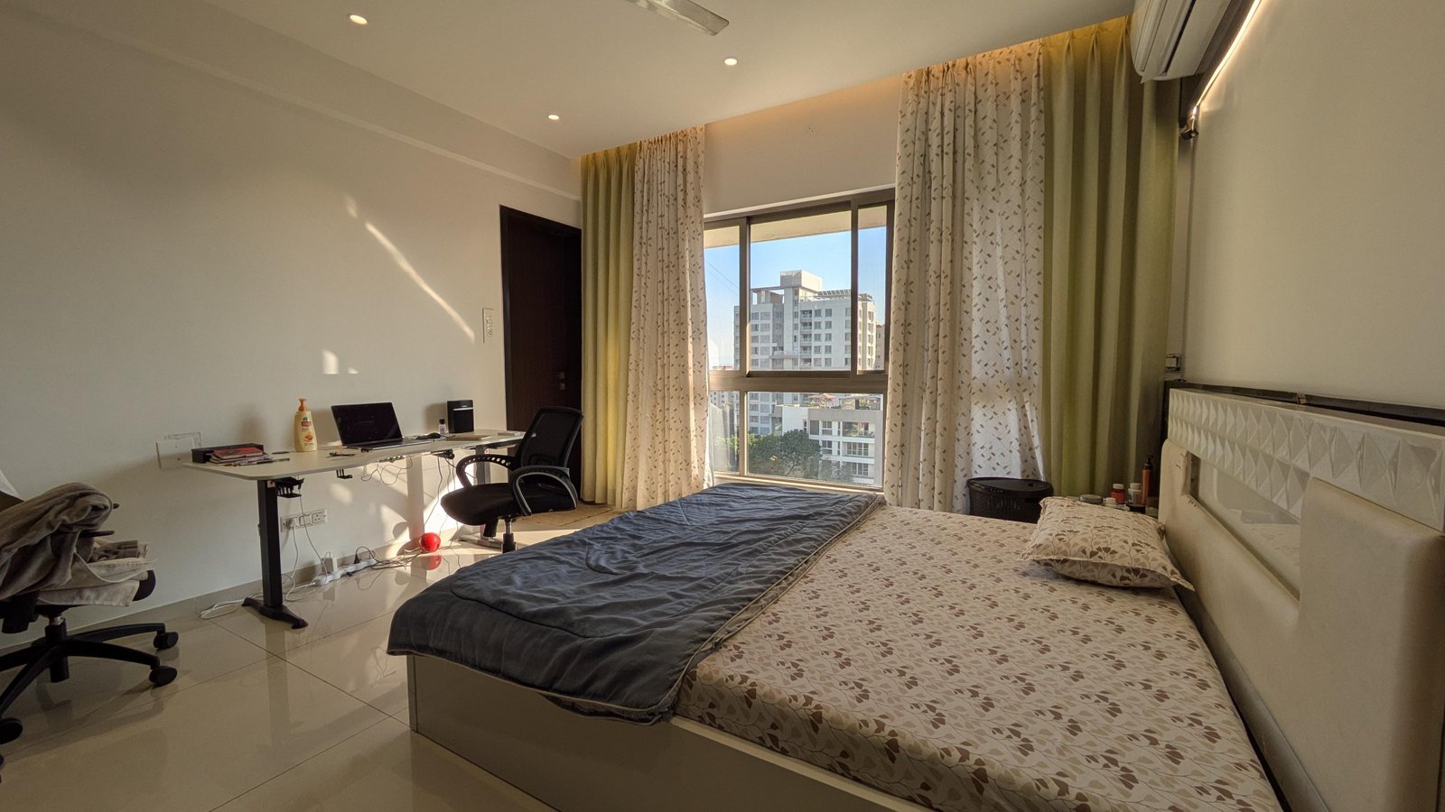 4.5BHK at Model Colony